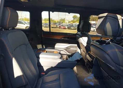 2022 Jeep Grand Wagoneer Series Ii 4X4 from USA, damaged, VIN 1C4SJVFJ6NS144439